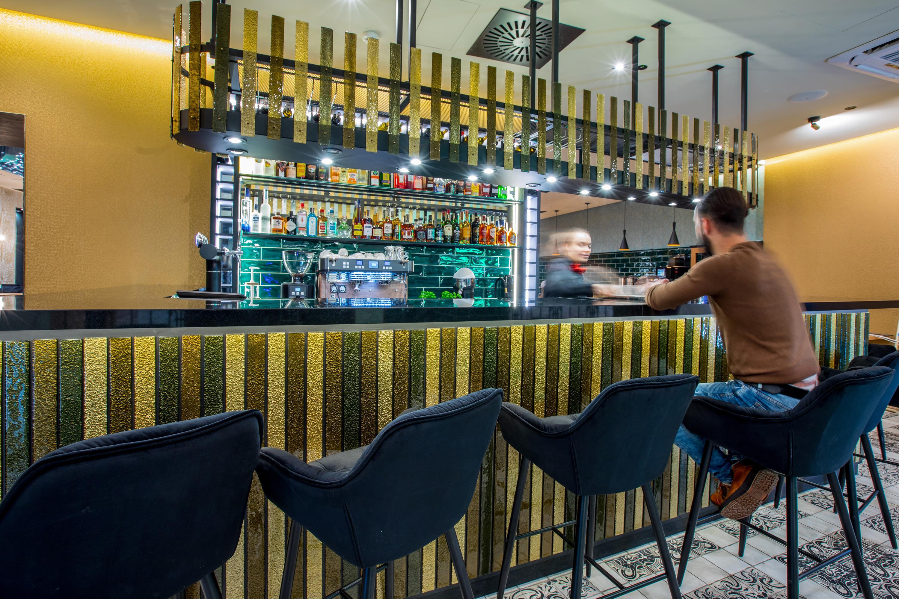 Diament Plaza Готель 4*