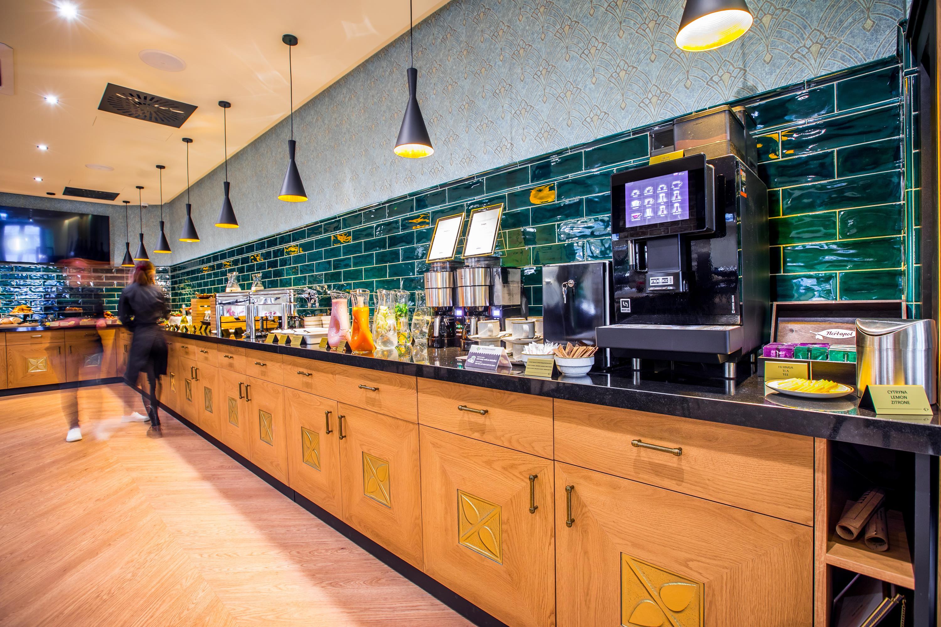 Diament Plaza Hotel 4*