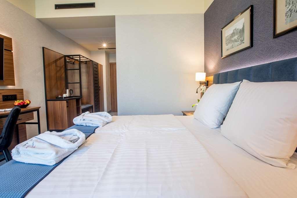 Diament Plaza 4*