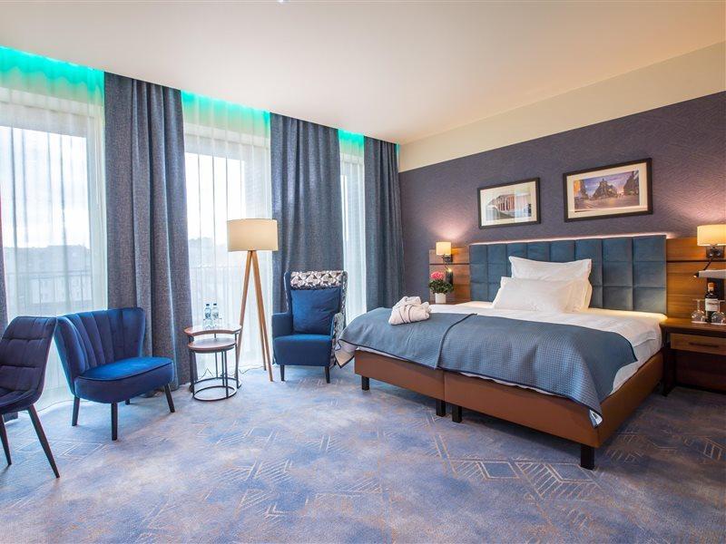 Diament Plaza Hotel