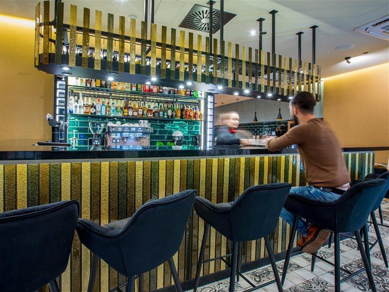 Diament Plaza Hotel 4*