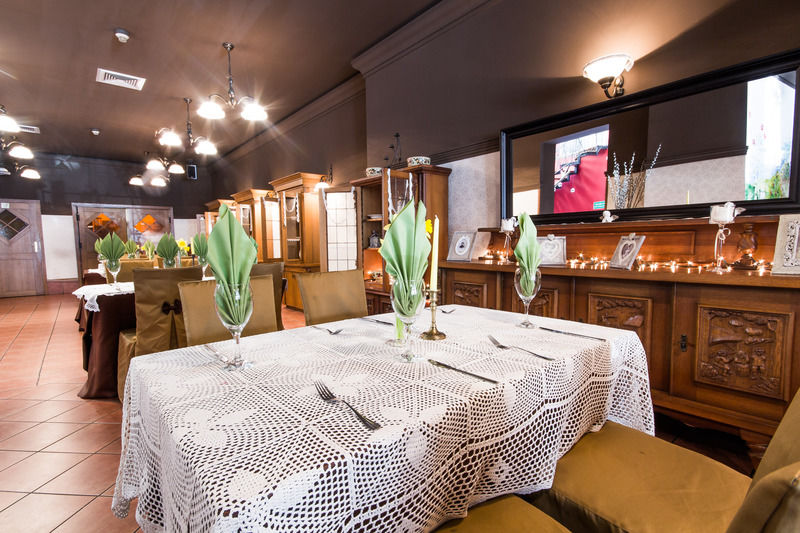 Hotell Diament Plaza